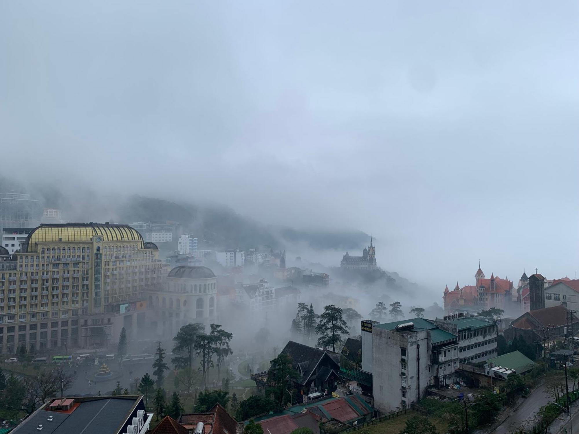 Chan May Tam Ðảo Buitenkant foto