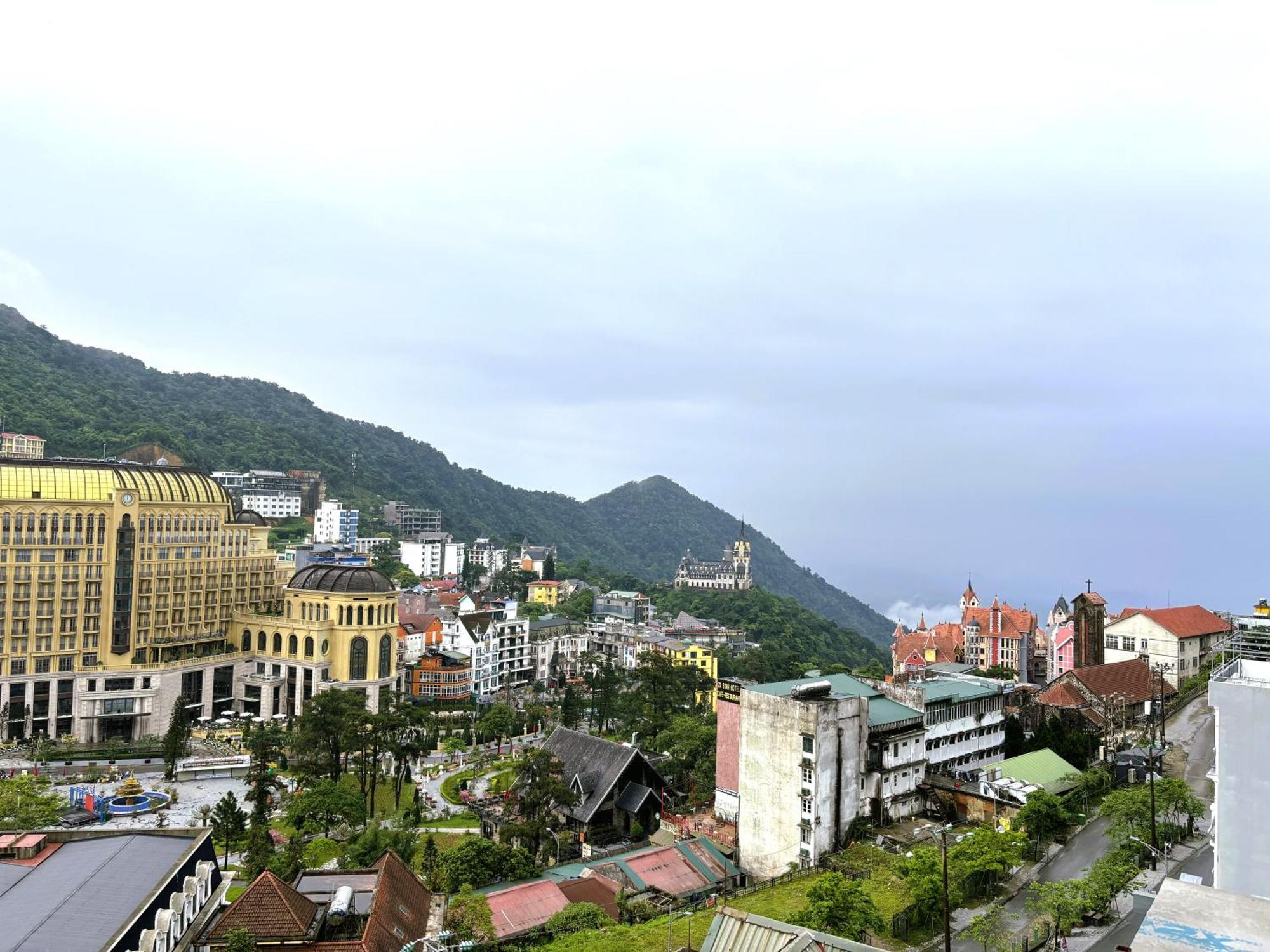 Chan May Tam Ðảo Buitenkant foto